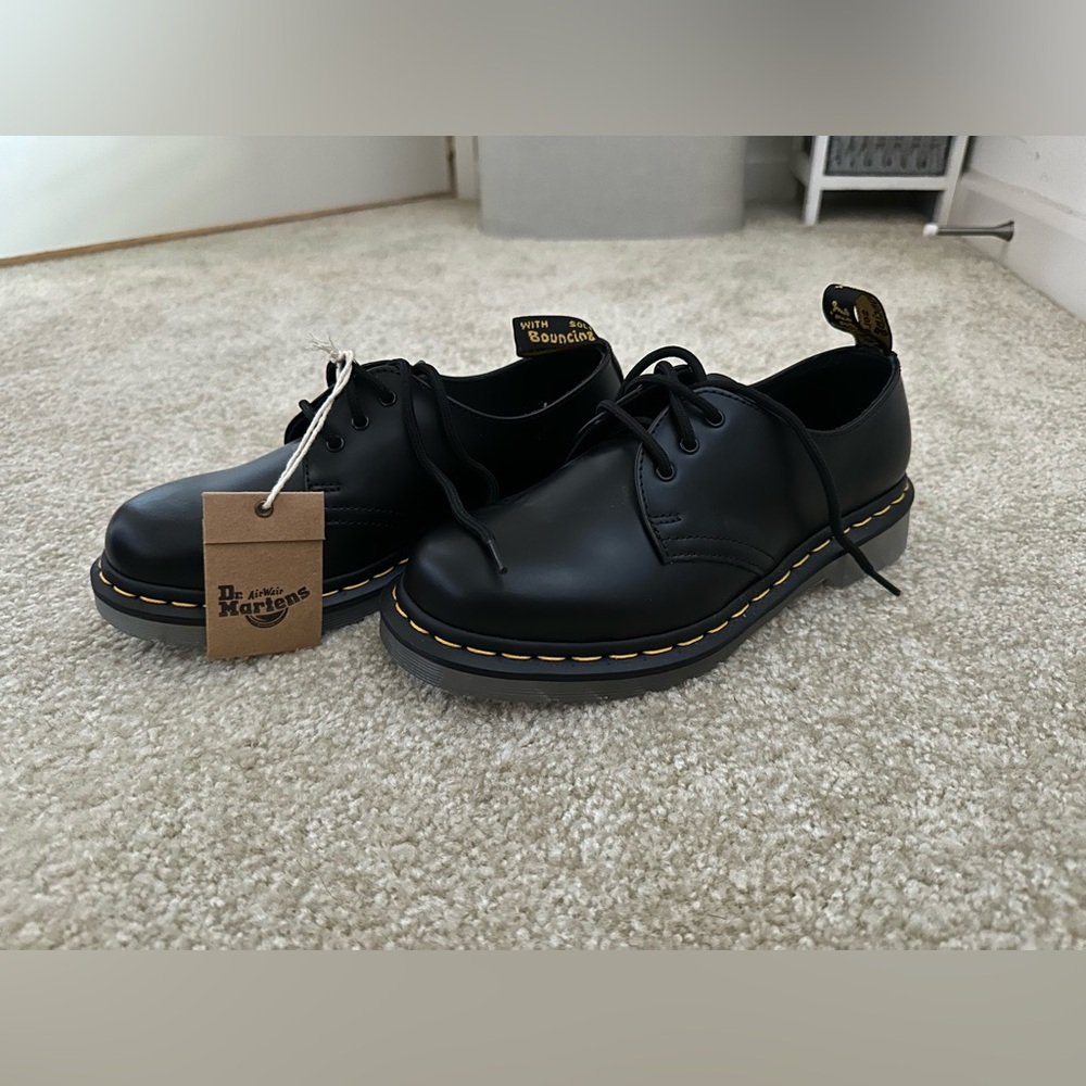 NEW Dr. Martens 1461 Oxfords
